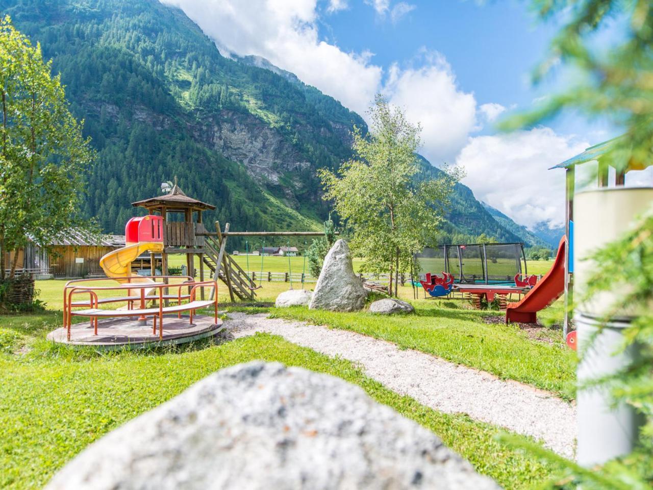 Hotel Bacher Riva di Tures Bagian luar foto
